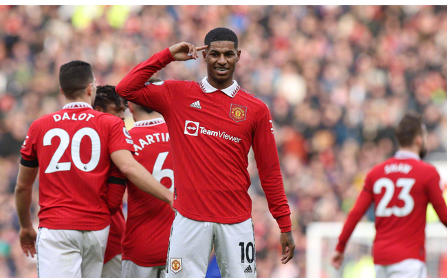 也反映出他 也反映出他